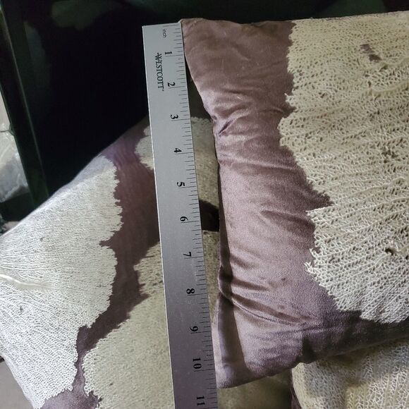 2 piece Aviva Stanoff double Seafan Smolder glaze velvet Pillows 18”x18” - Picture 6 of 11